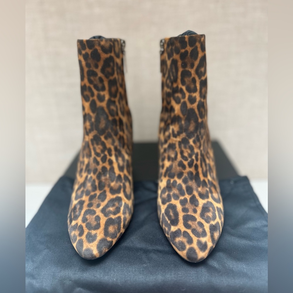 NIB Saint Laurent Suede Vertigo Leopard size 39.5 Booties - Picture 3 of 7